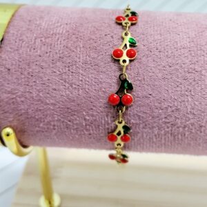 "Cherries bracelet"
